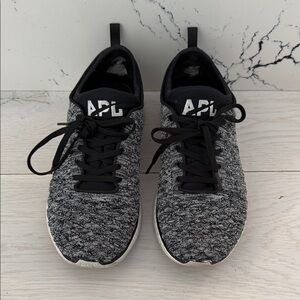 APL Men's Techloom Phantom Sneaker